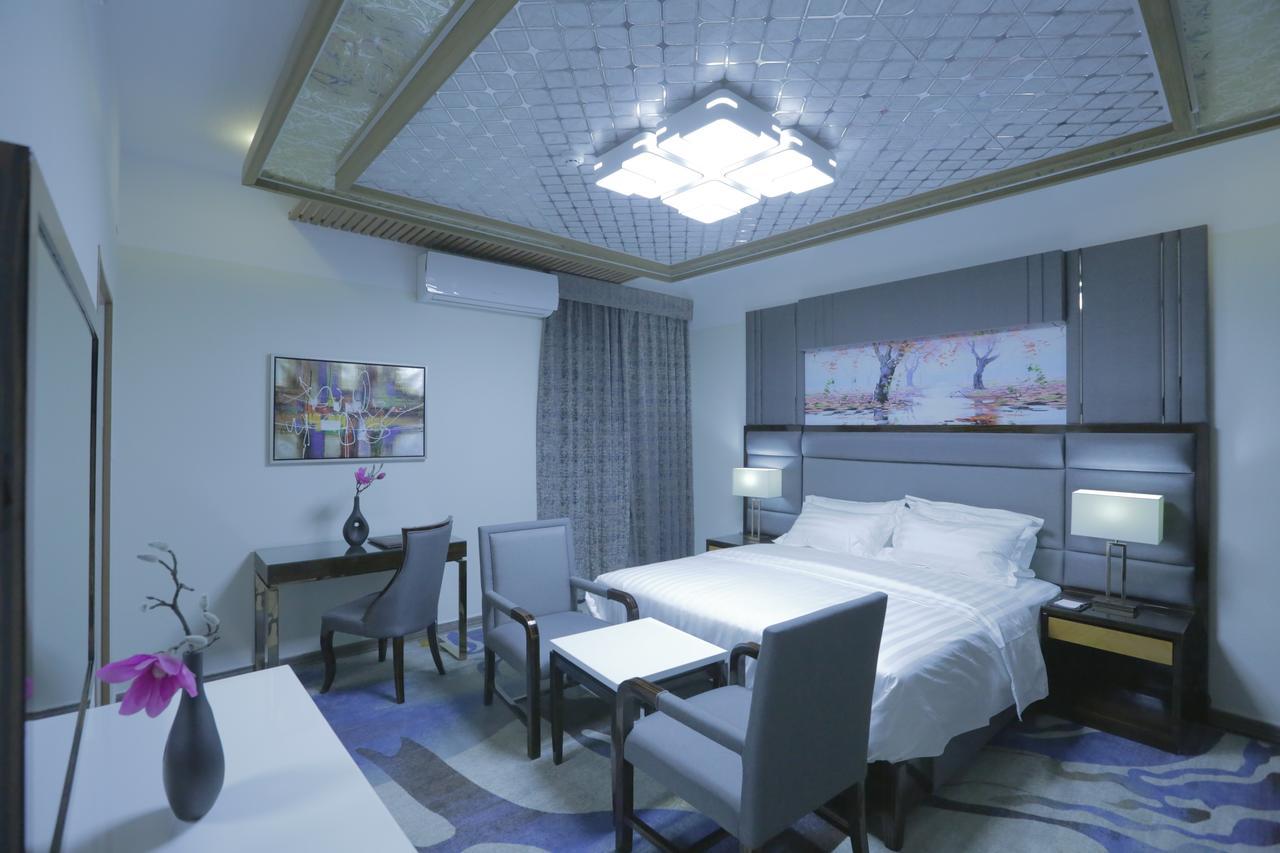Niyaf Hotel Appartments Khamis Mushait Exterior photo